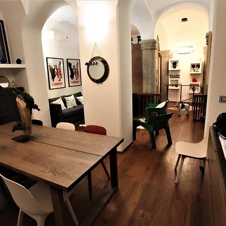Lägenhet La Maison San Domenico -centro Turin